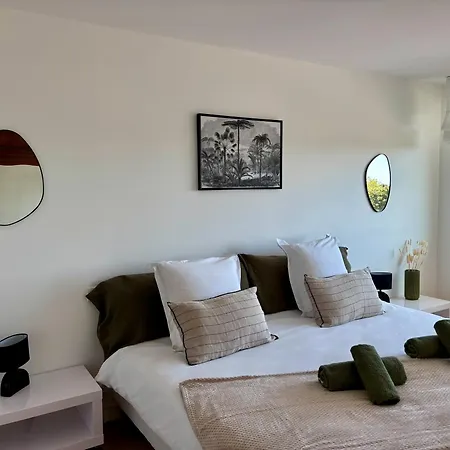 Mamina Villa *